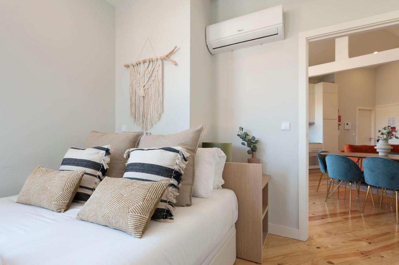 Central Superb Flat W/ Ac & Balcony By Lovelystay Porto Exterior foto